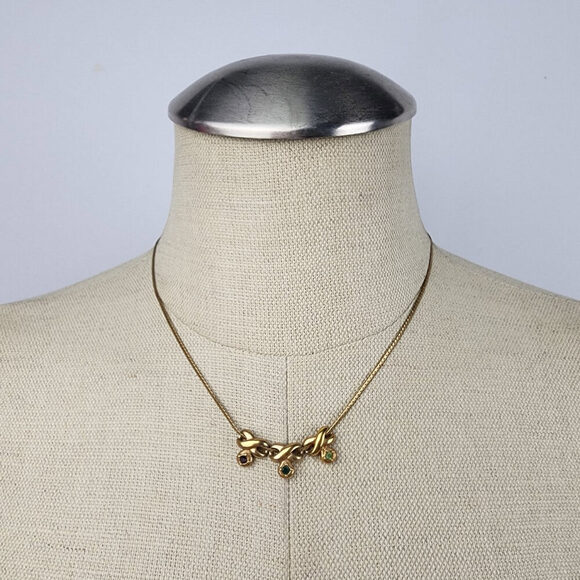 Vintage Avon Gold Tone Charms Green Birthstone Necklace - Picture 1 of 6